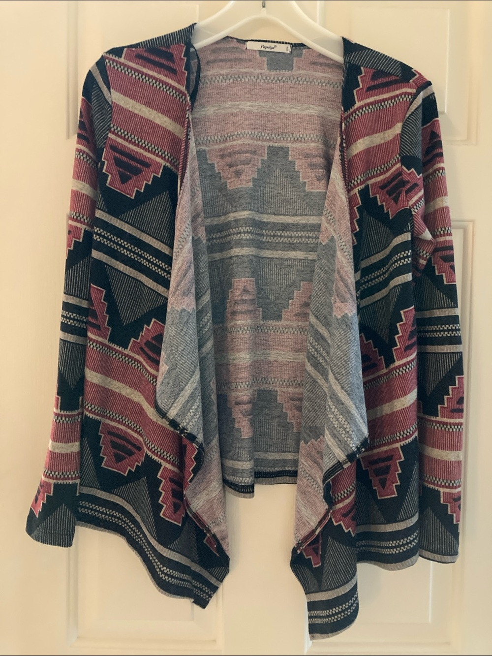 Papaya Aztec Open-Front Draped Cardigan - Black & Mauve